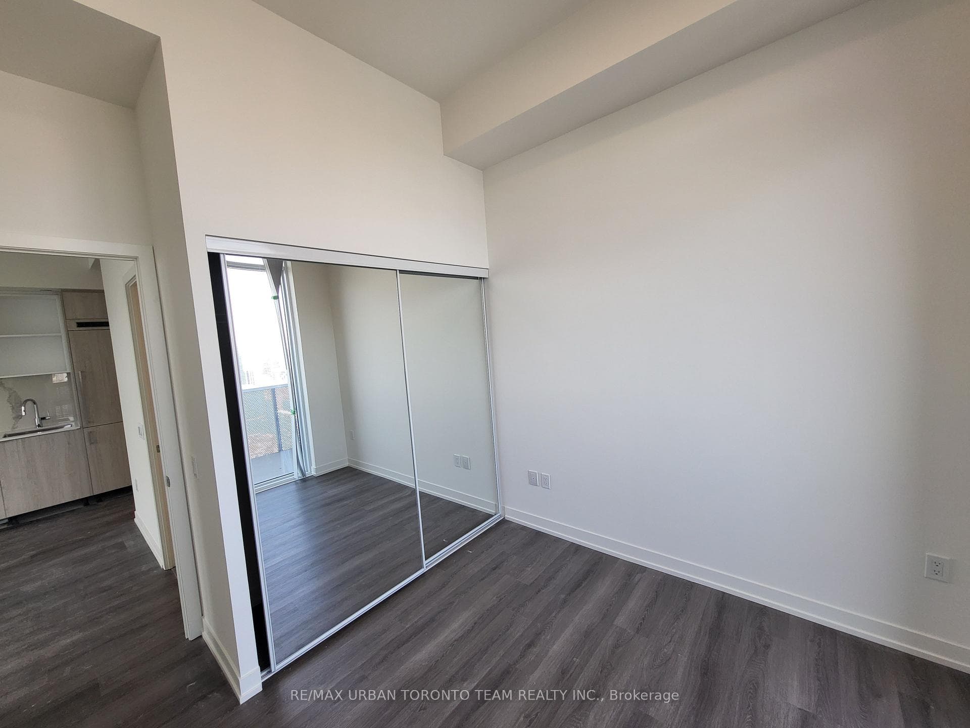 138 Downes Street Unit 5003 photo 14