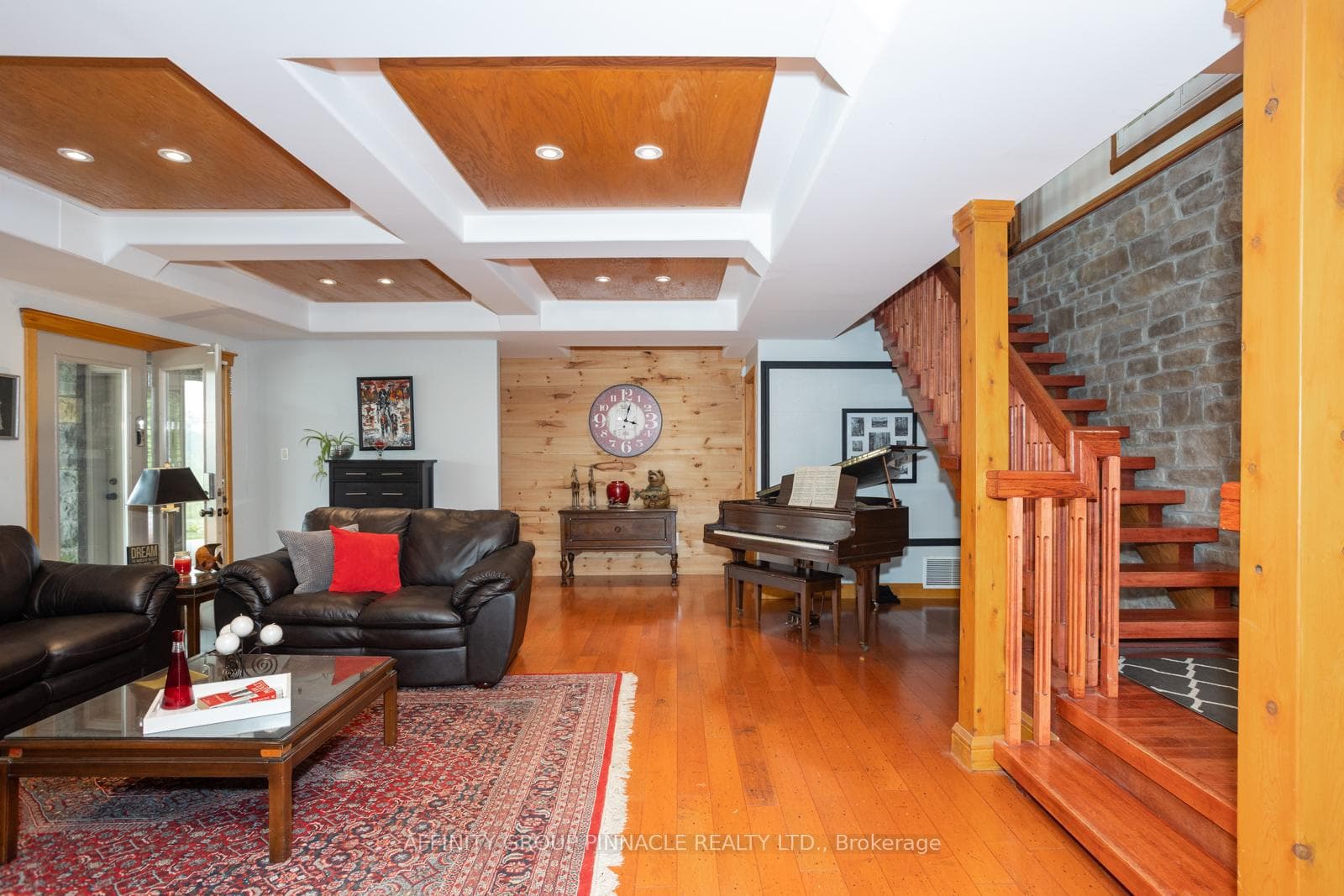 10 Bayview Drive photo 30