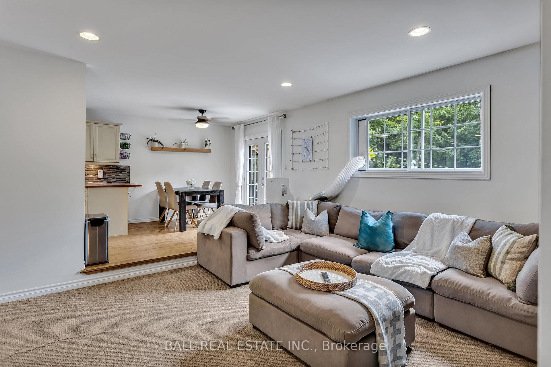 74 Oakridge Road photo 16