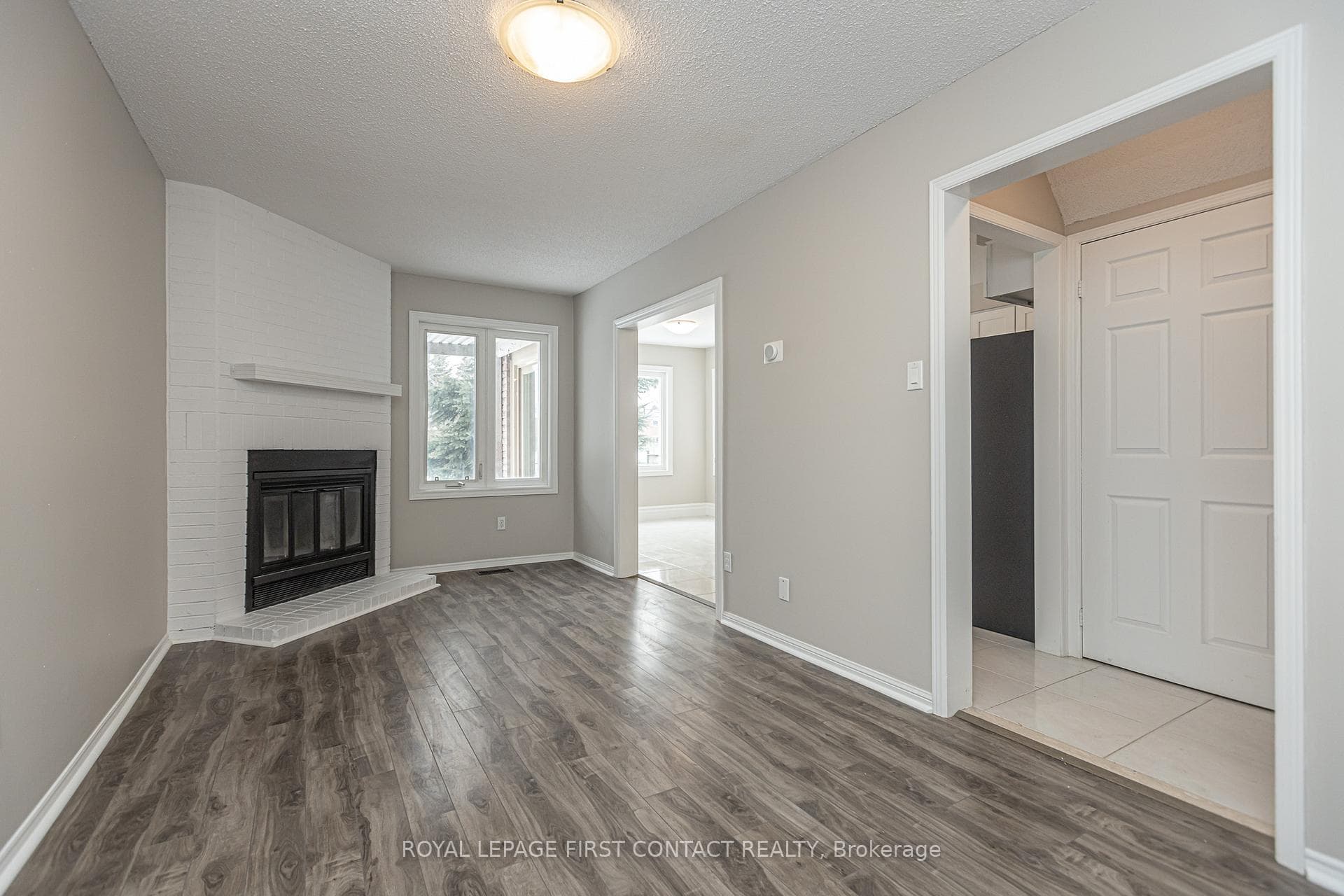 264 HICKLING Trail photo 7