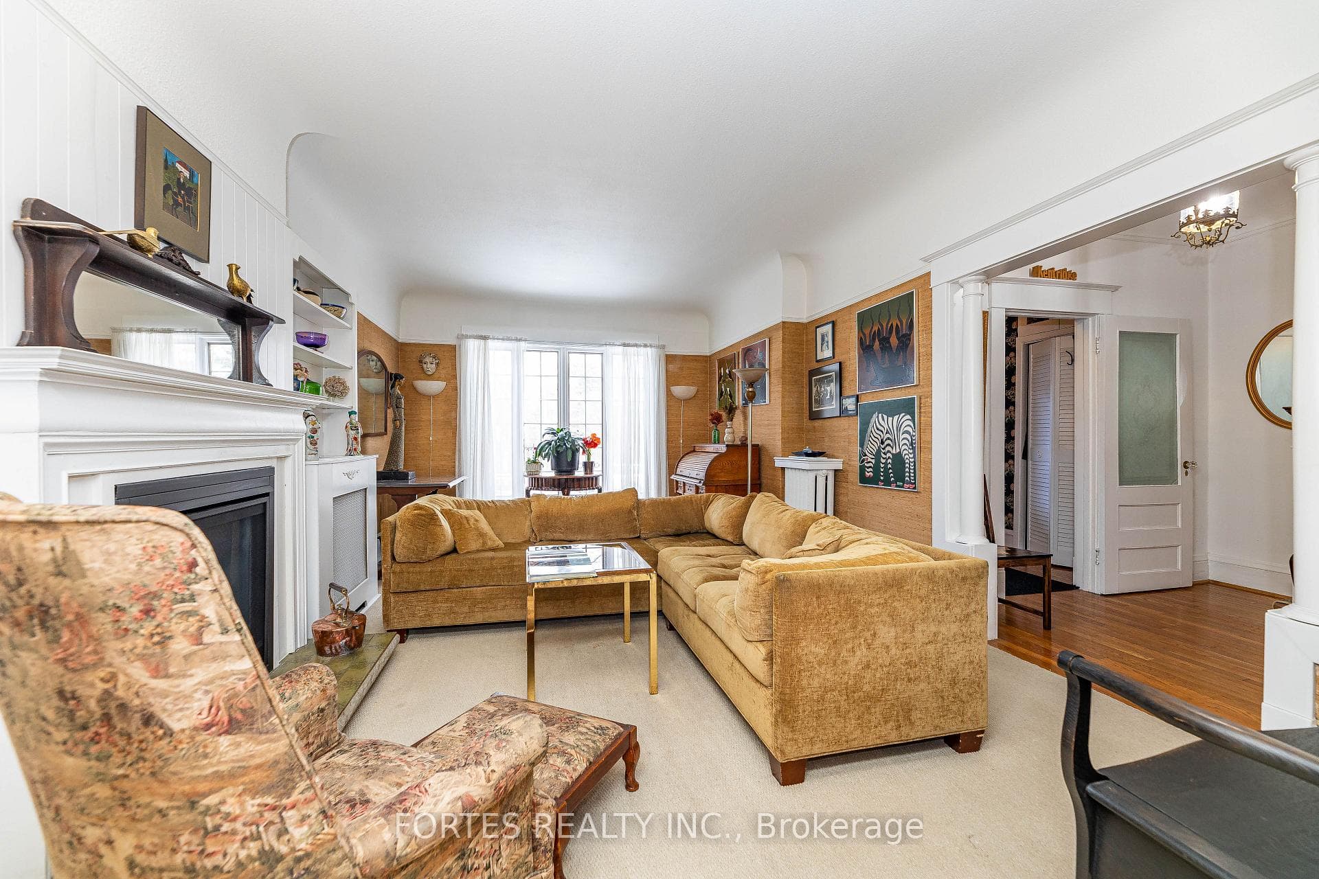 Living Rm with Window Overlooking High Park