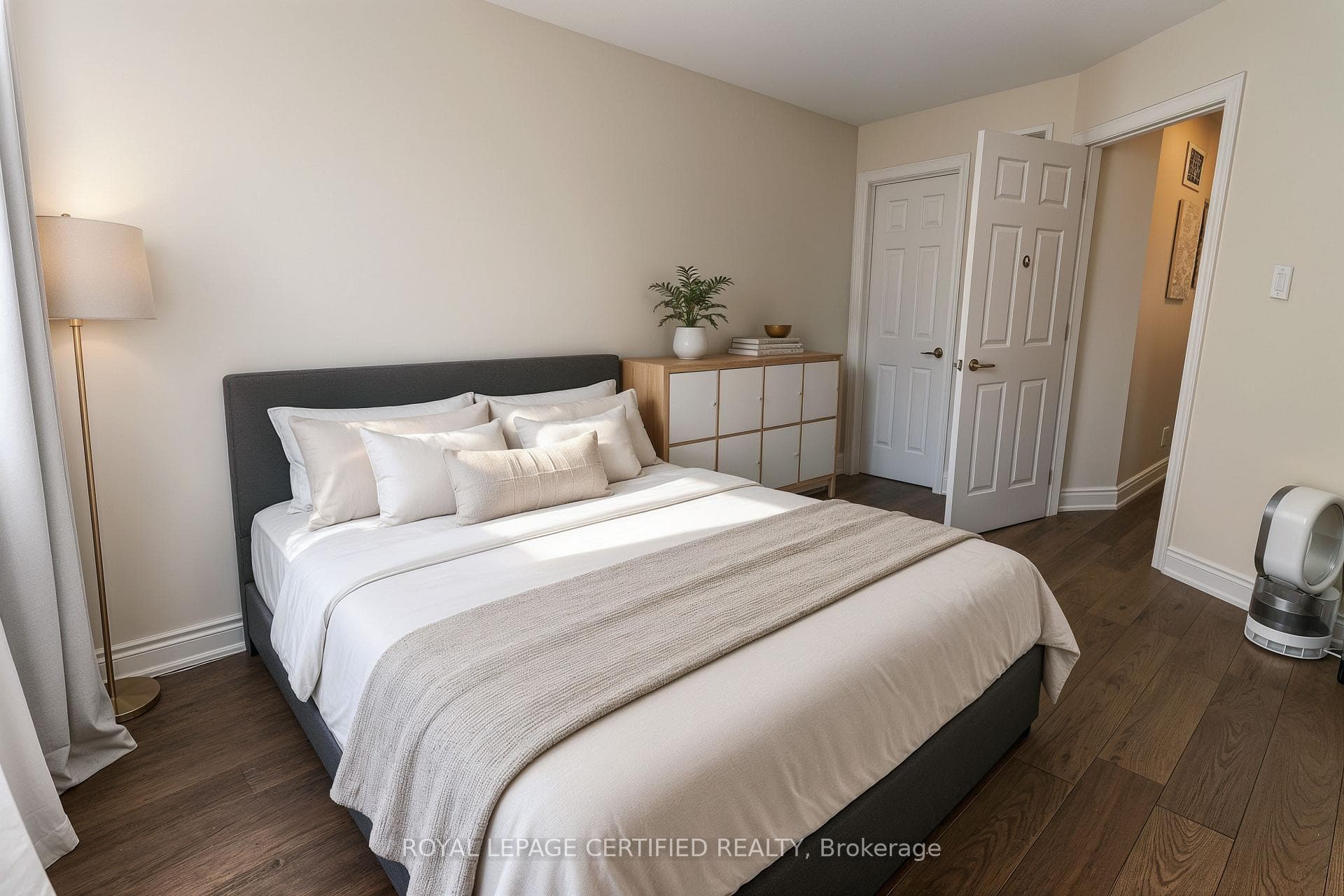 3891 Freeman Terrace photo 20