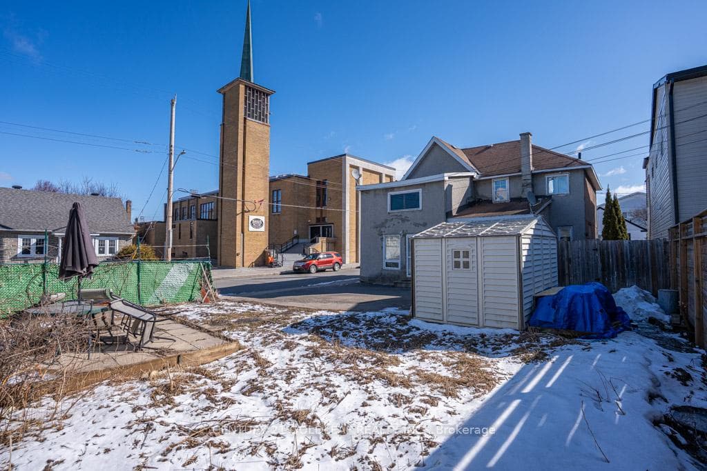 176 Durocher Street photo 8