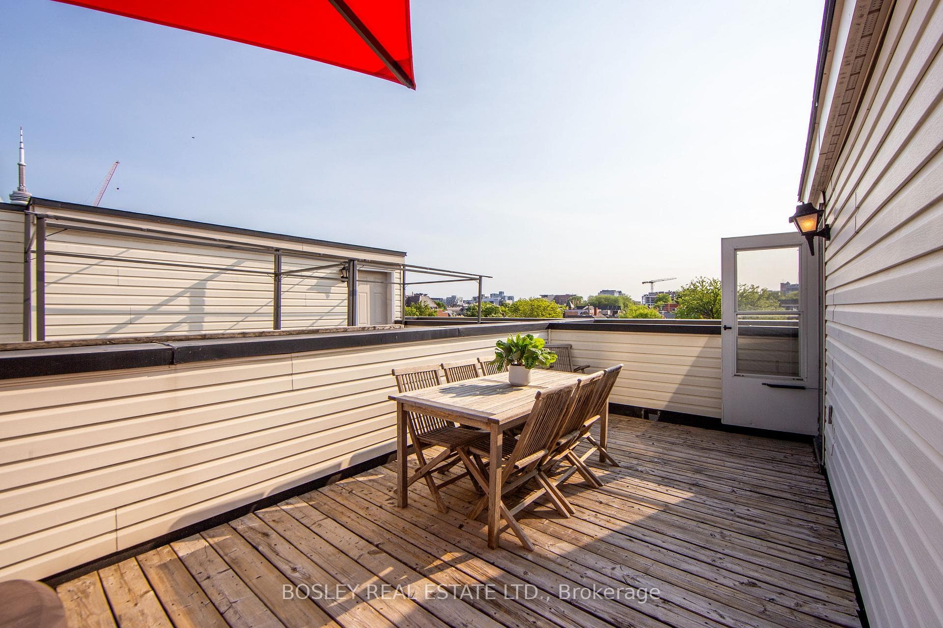 188 McCaul Street photo 36