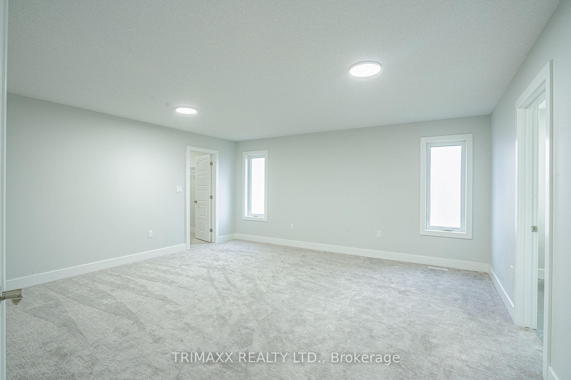 188 Foxborough Place photo 26