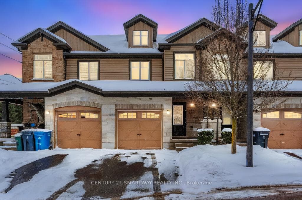 33 Arlington Crescent photo 1