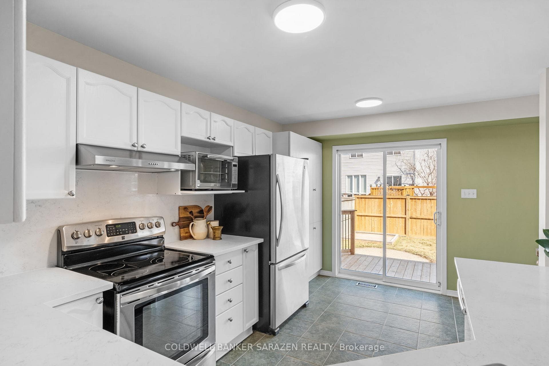 29 Margrave Avenue photo 17