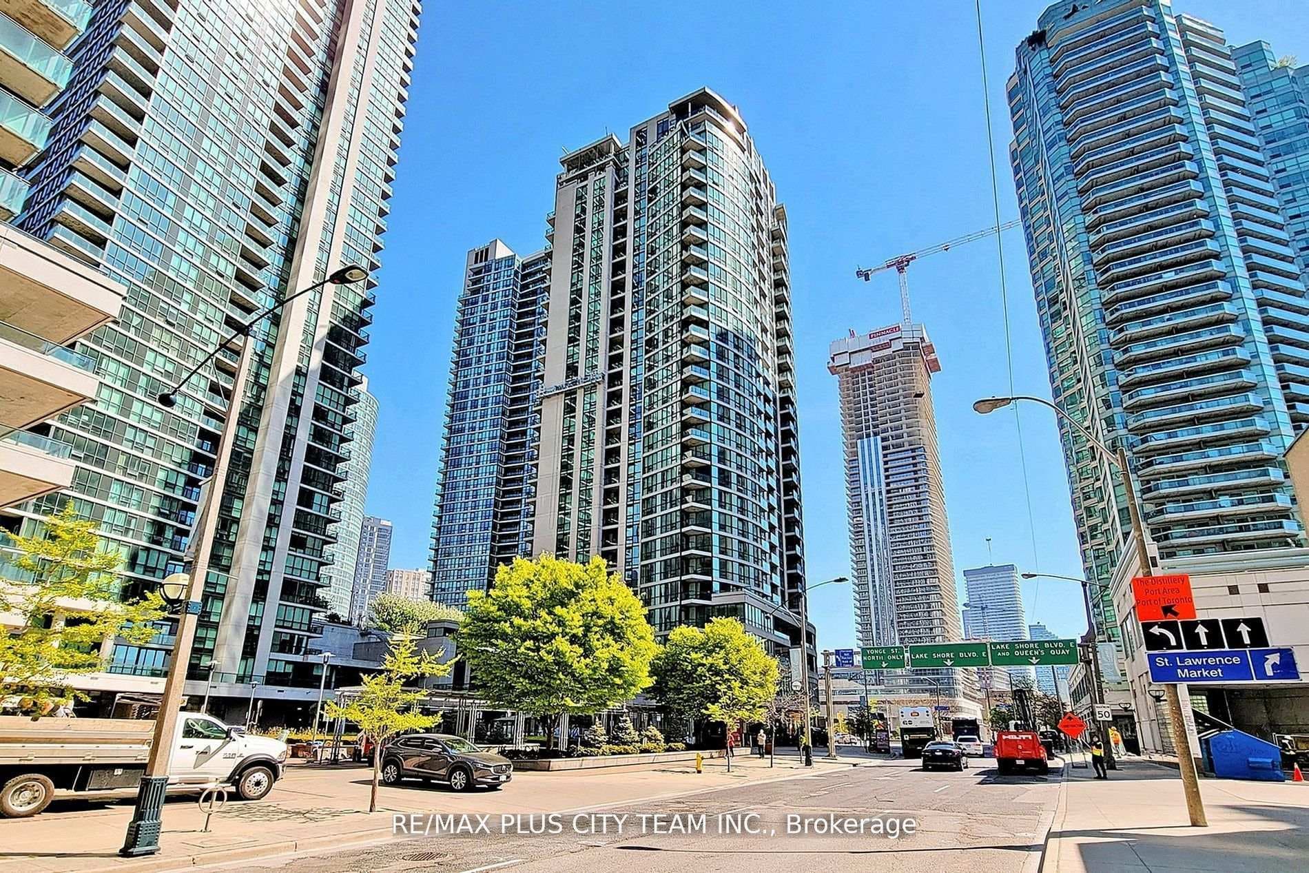 12 Yonge Street Unit 201 photo 1