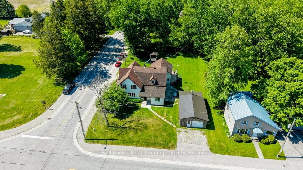 1365 Bruce Road 15 Road photo 45