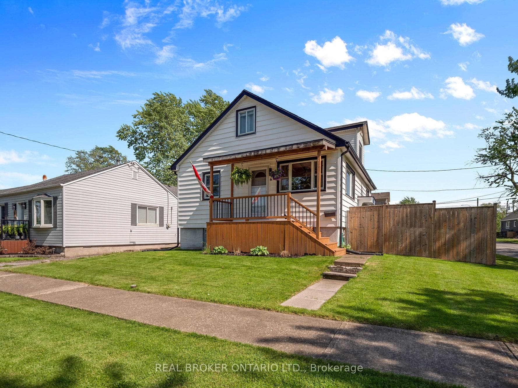 21 Hilda Street photo 1