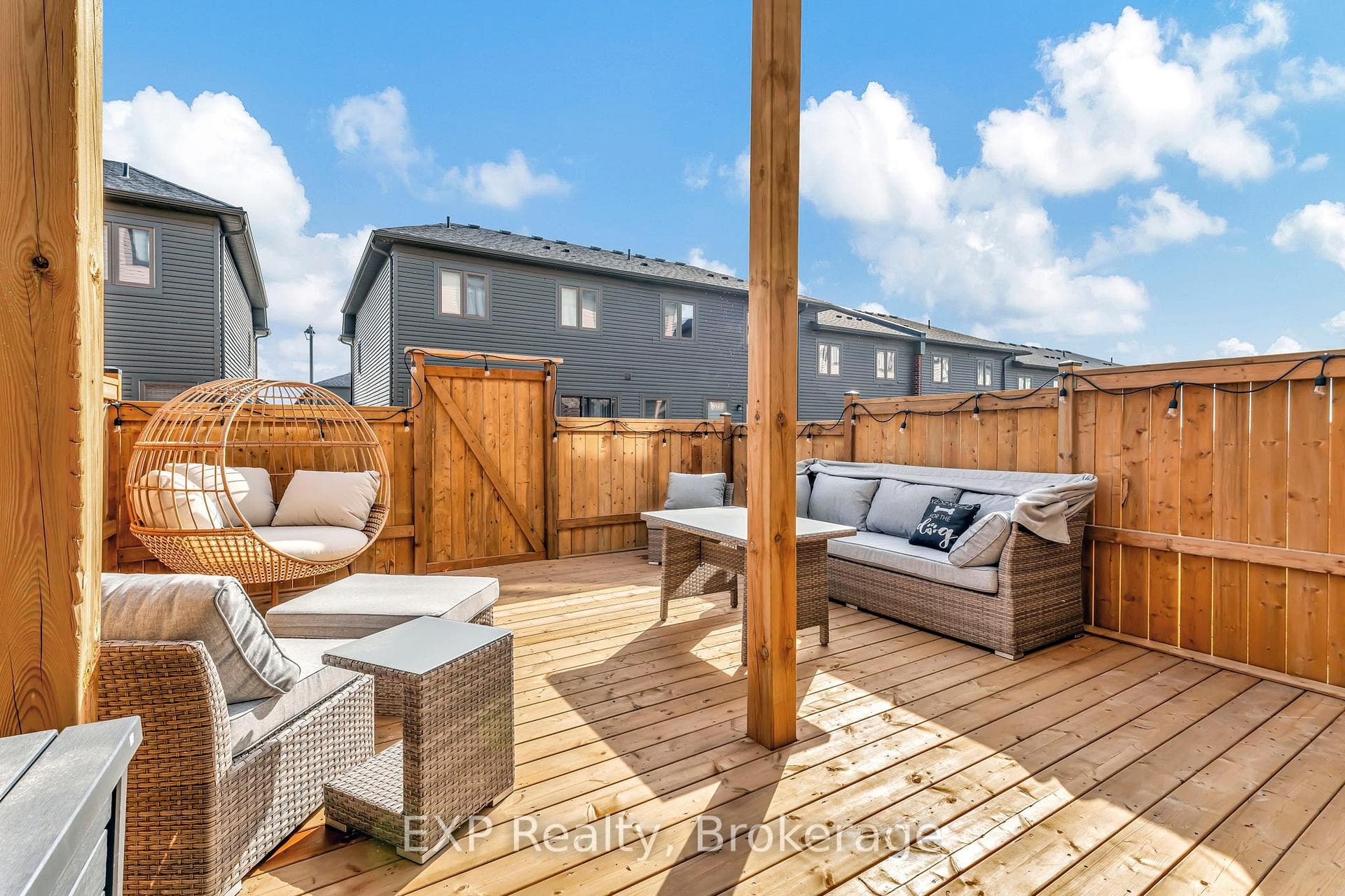 314 Equestrian Way Unit 18 photo 26