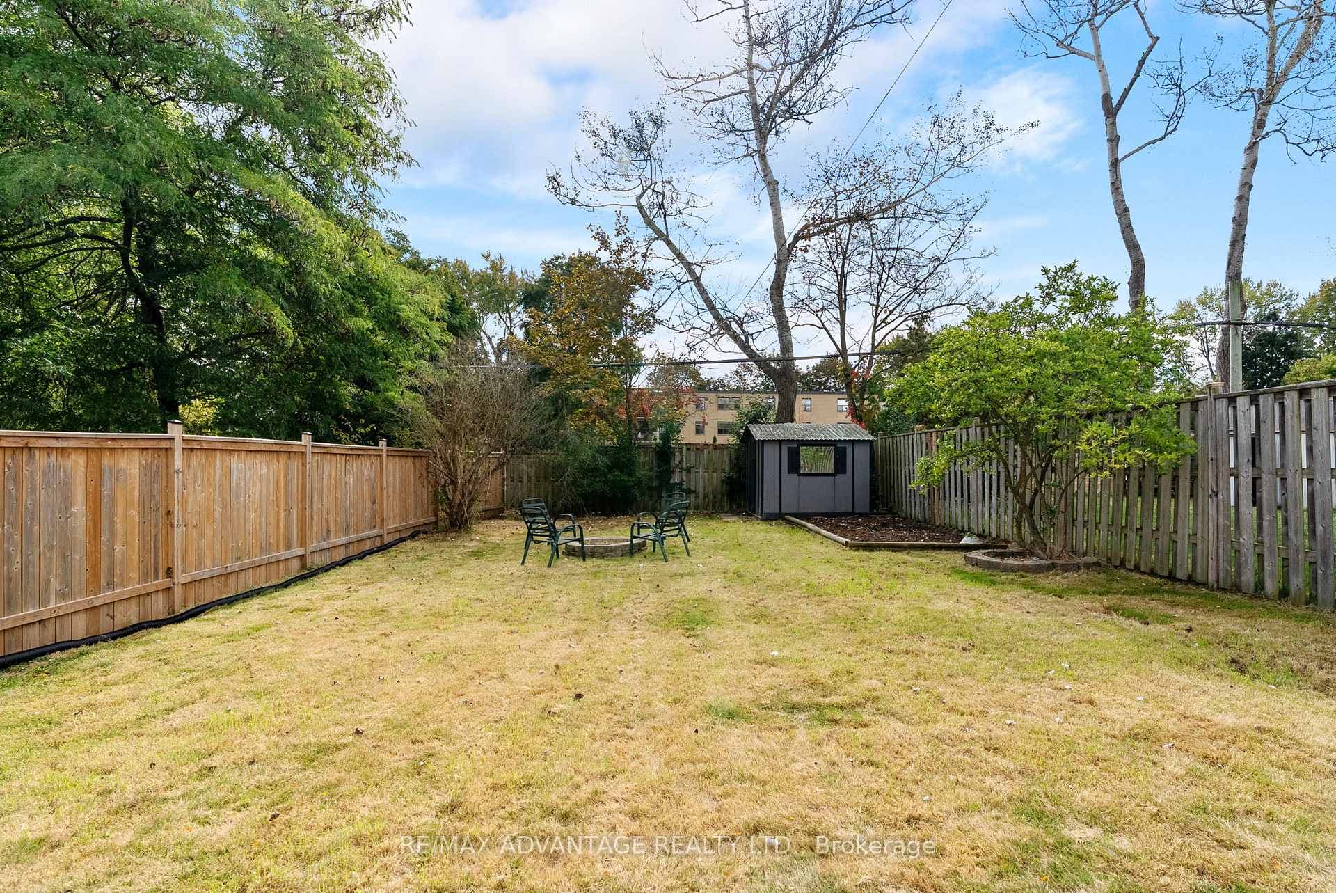 555 Chester Street photo 41