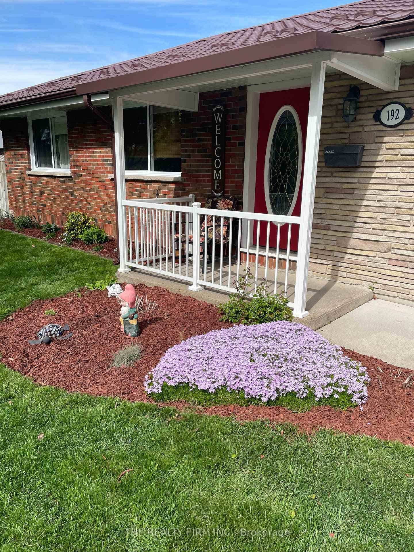 192 Buckingham Street photo 45