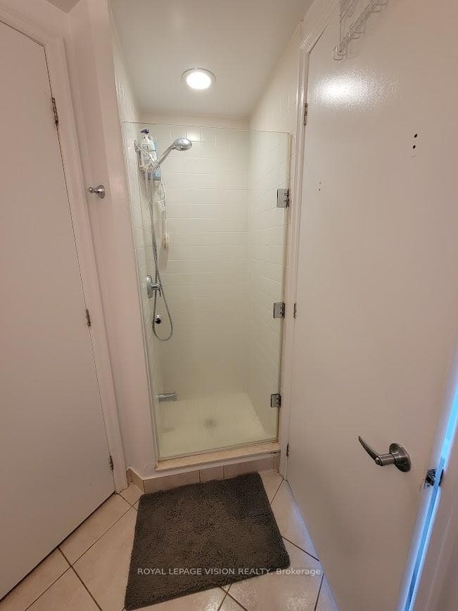 797 Don Mills Road Unit 1402 photo 21