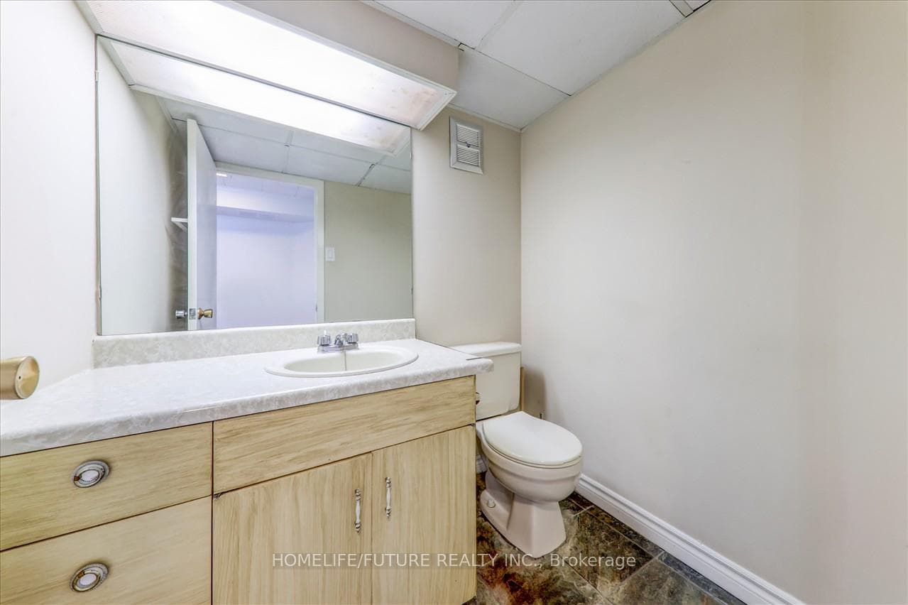 53 Dennette Drive Unit BSMT photo 16
