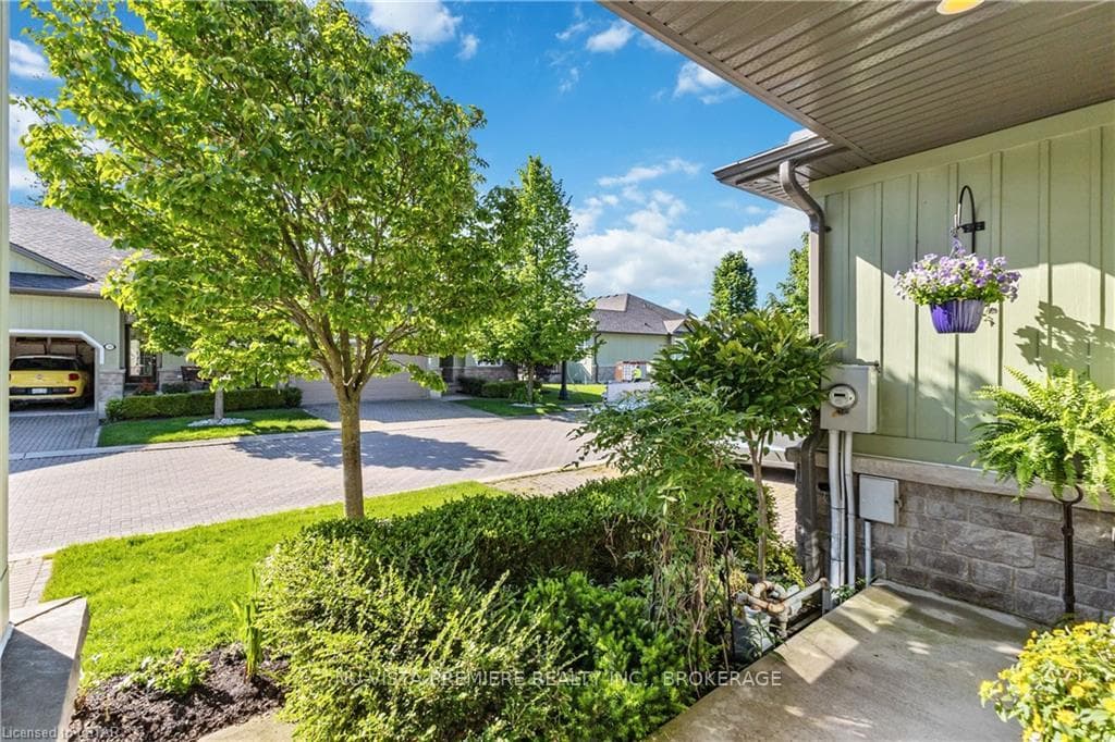 29 OAKWOOD LINKS Lane photo 38