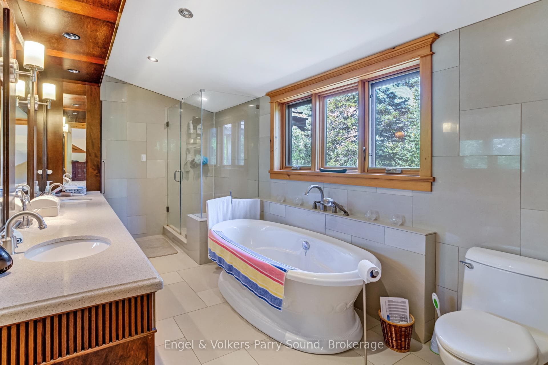 35 SHAKELL Road photo 21