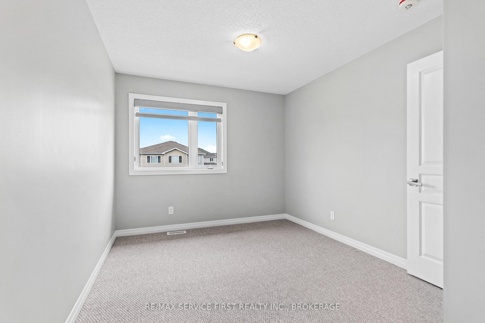 1373 Tremont Drive photo 27