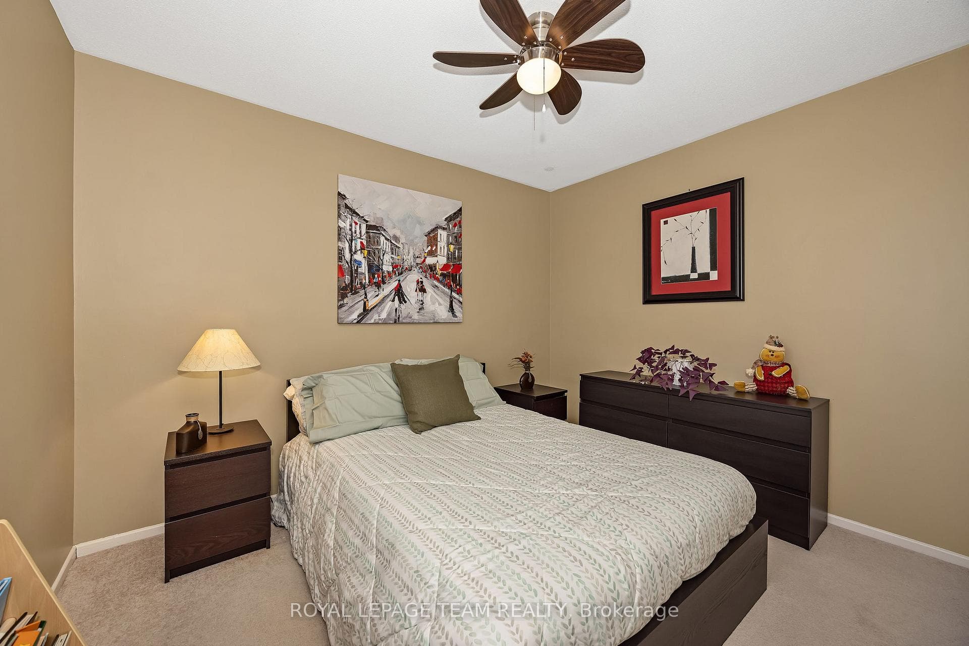 18 Benlea Drive Unit C photo 20