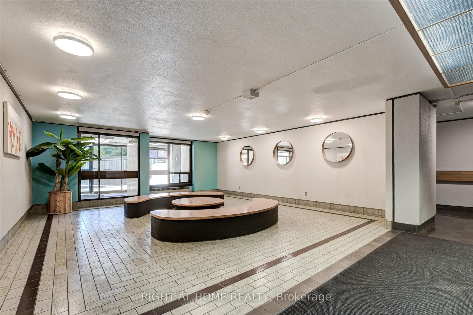 3 Massey Square Unit 2602 photo 4