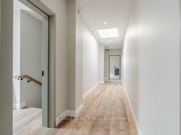 659 Donat Street Unit 201 photo 16