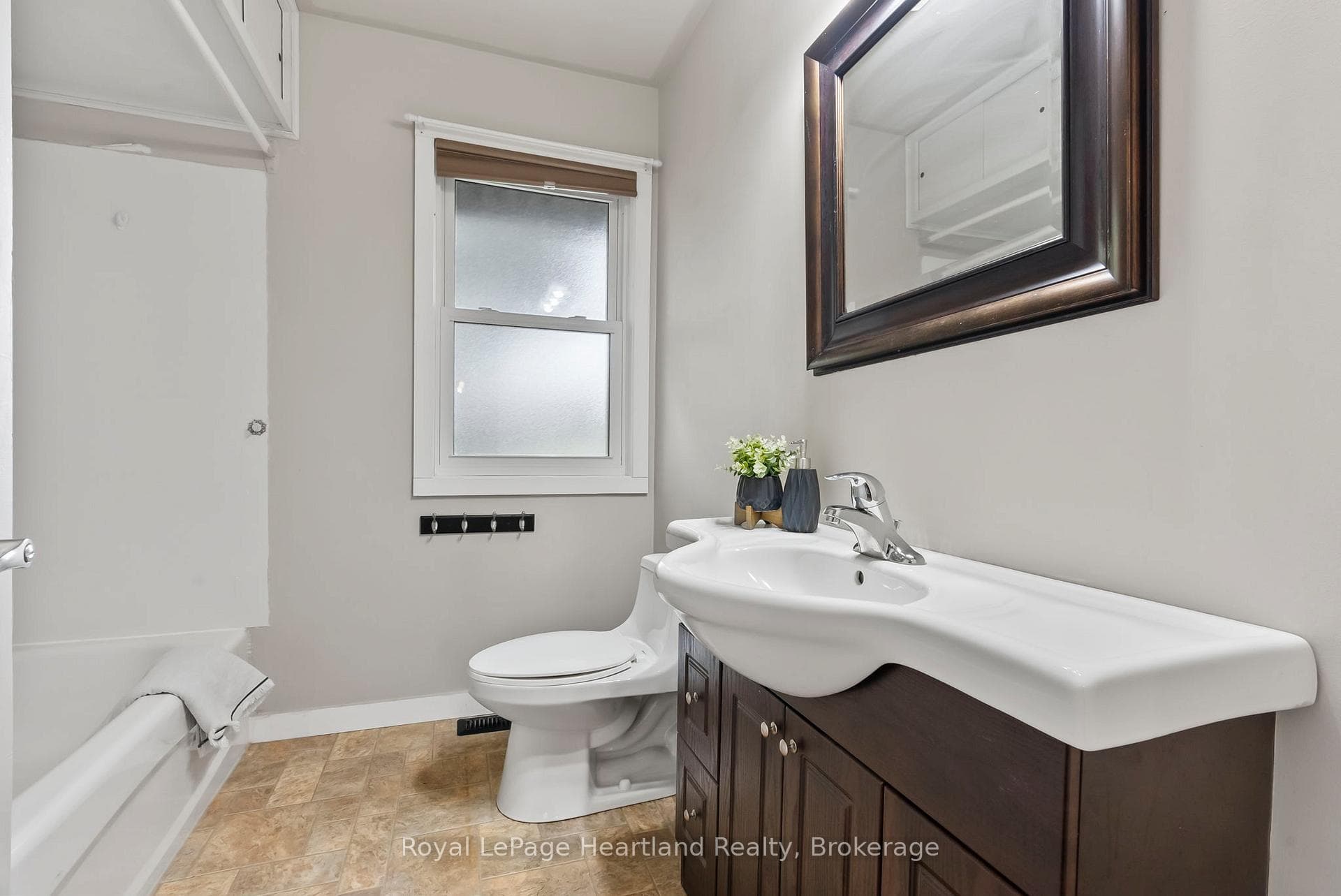 87 GEORGE Street photo 22