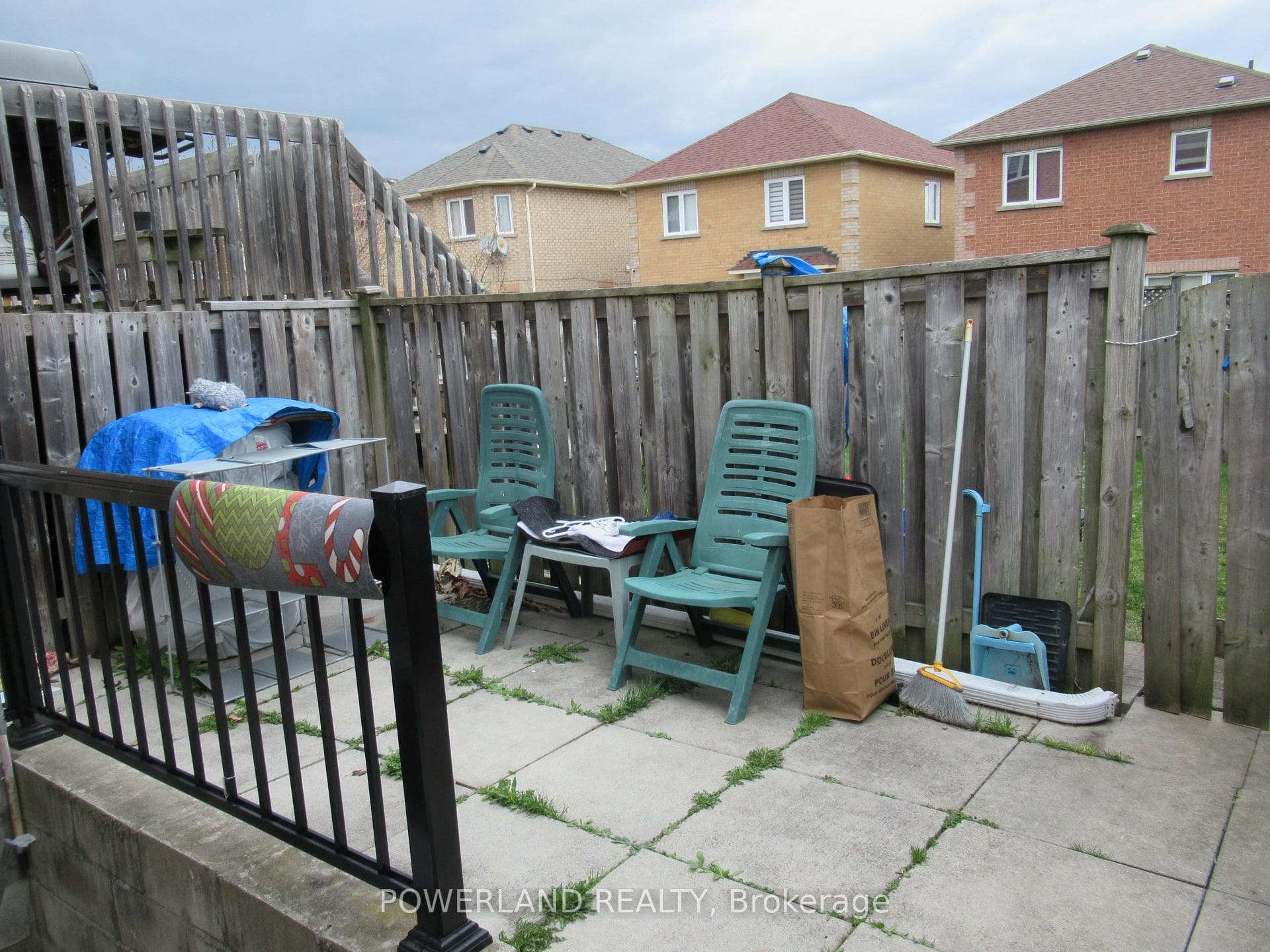 165 Coppard Avenue Unit Lower photo 8