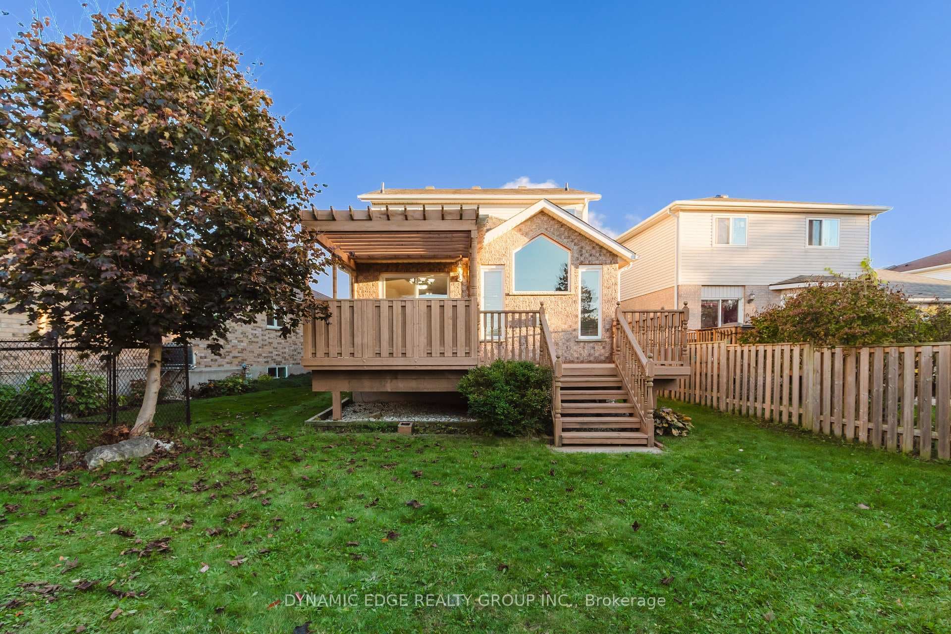 23 Bronwyn Place photo 7