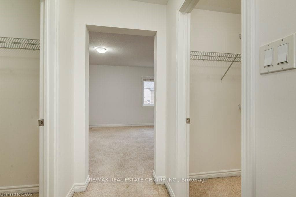 11 Compass Trail photo 34
