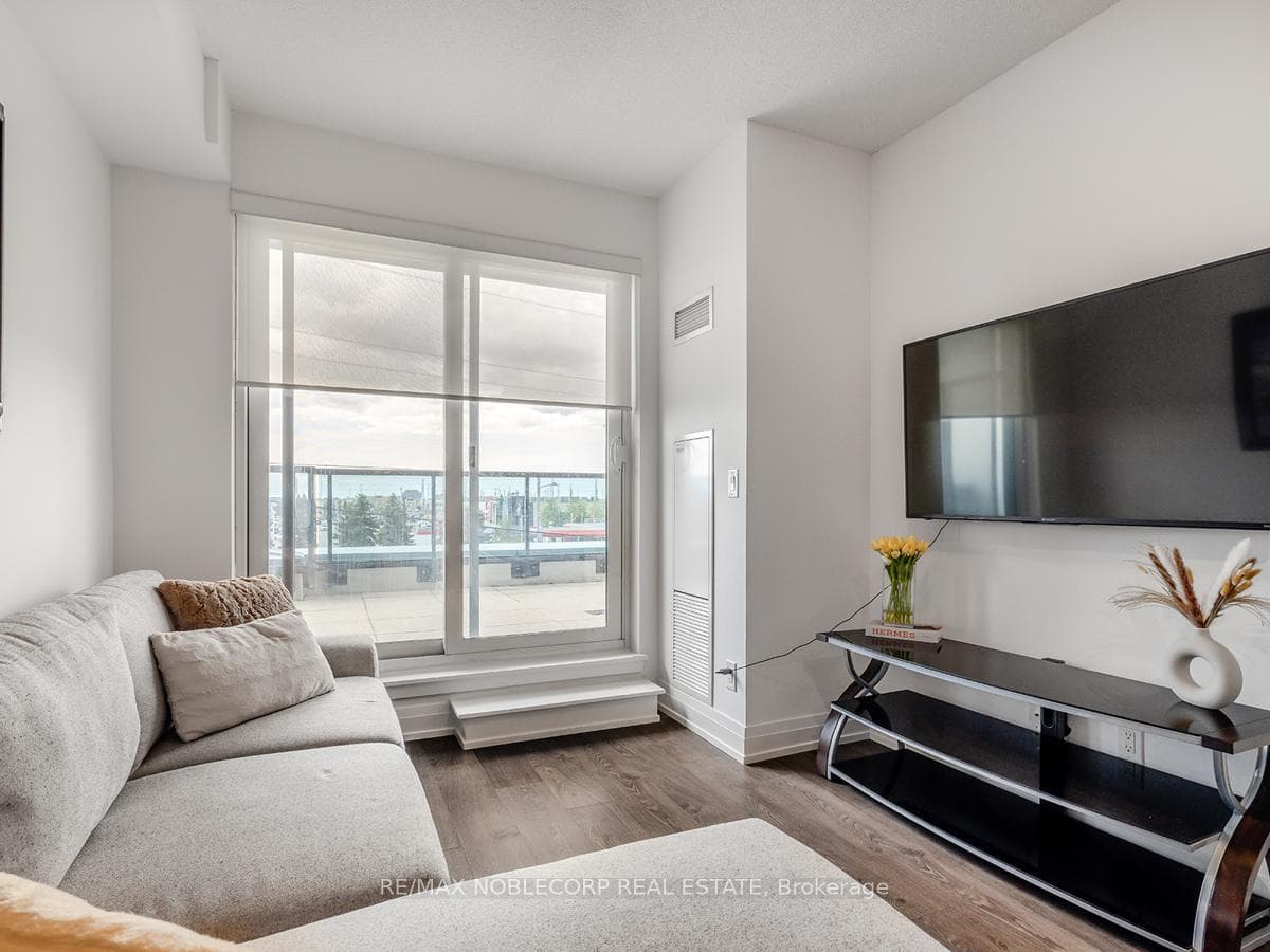 3600 Highway 7 N/A Unit 218 photo 8