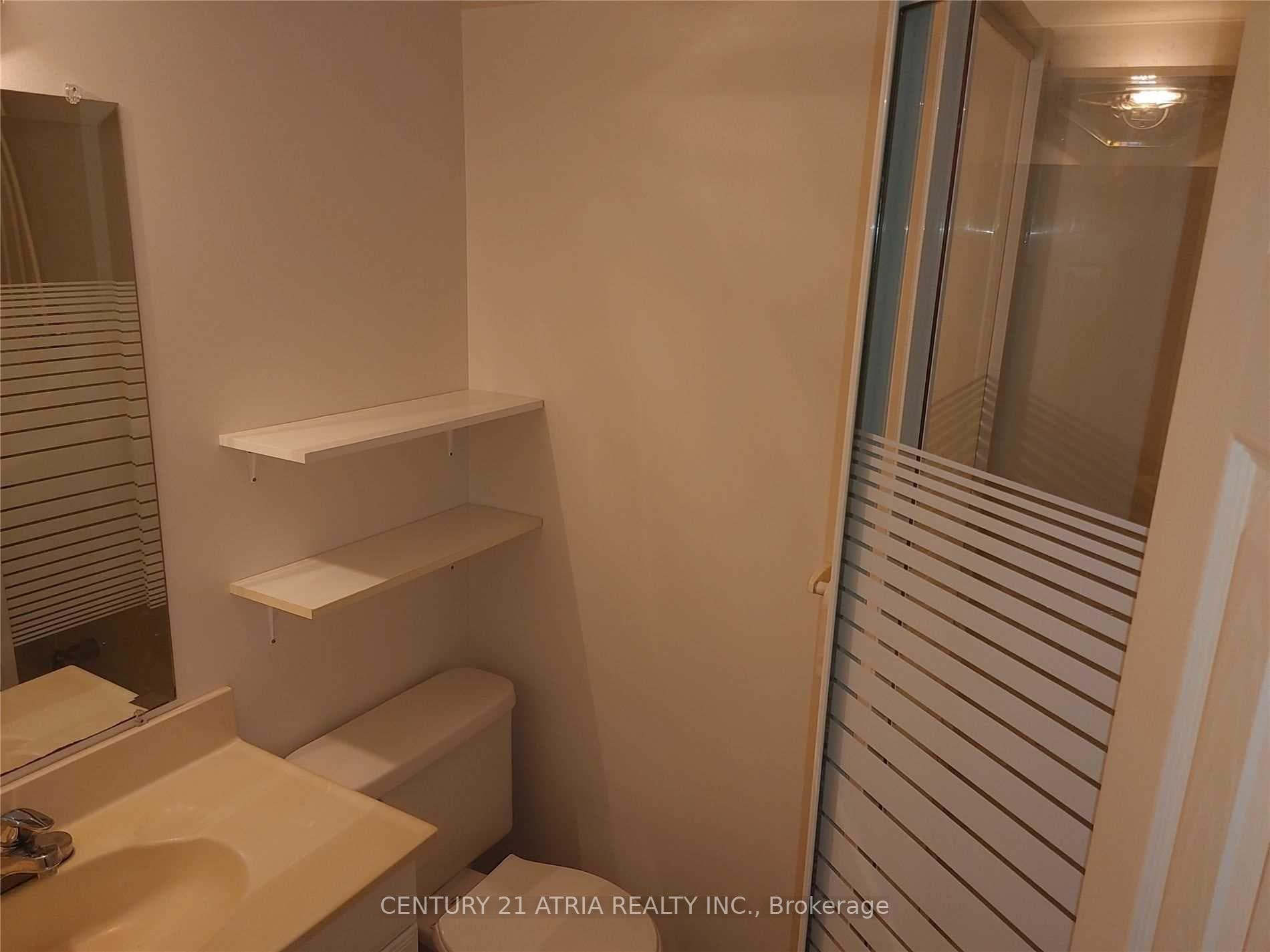 76 Ellesmere Street photo 32