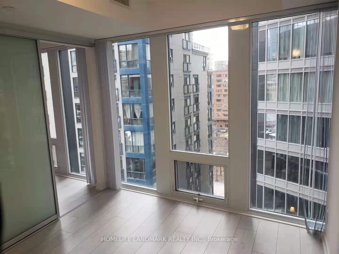 60 Shuter Street Unit 917 photo 9
