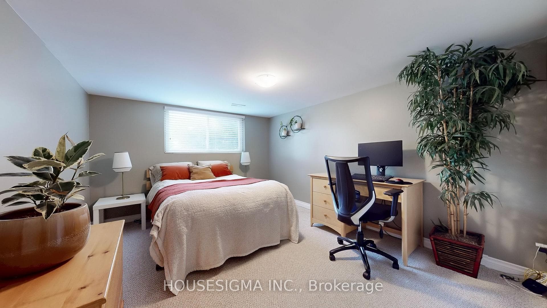 641 Glen Moor Crescent photo 24
