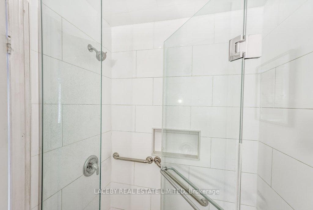 51 Adams Court photo 20