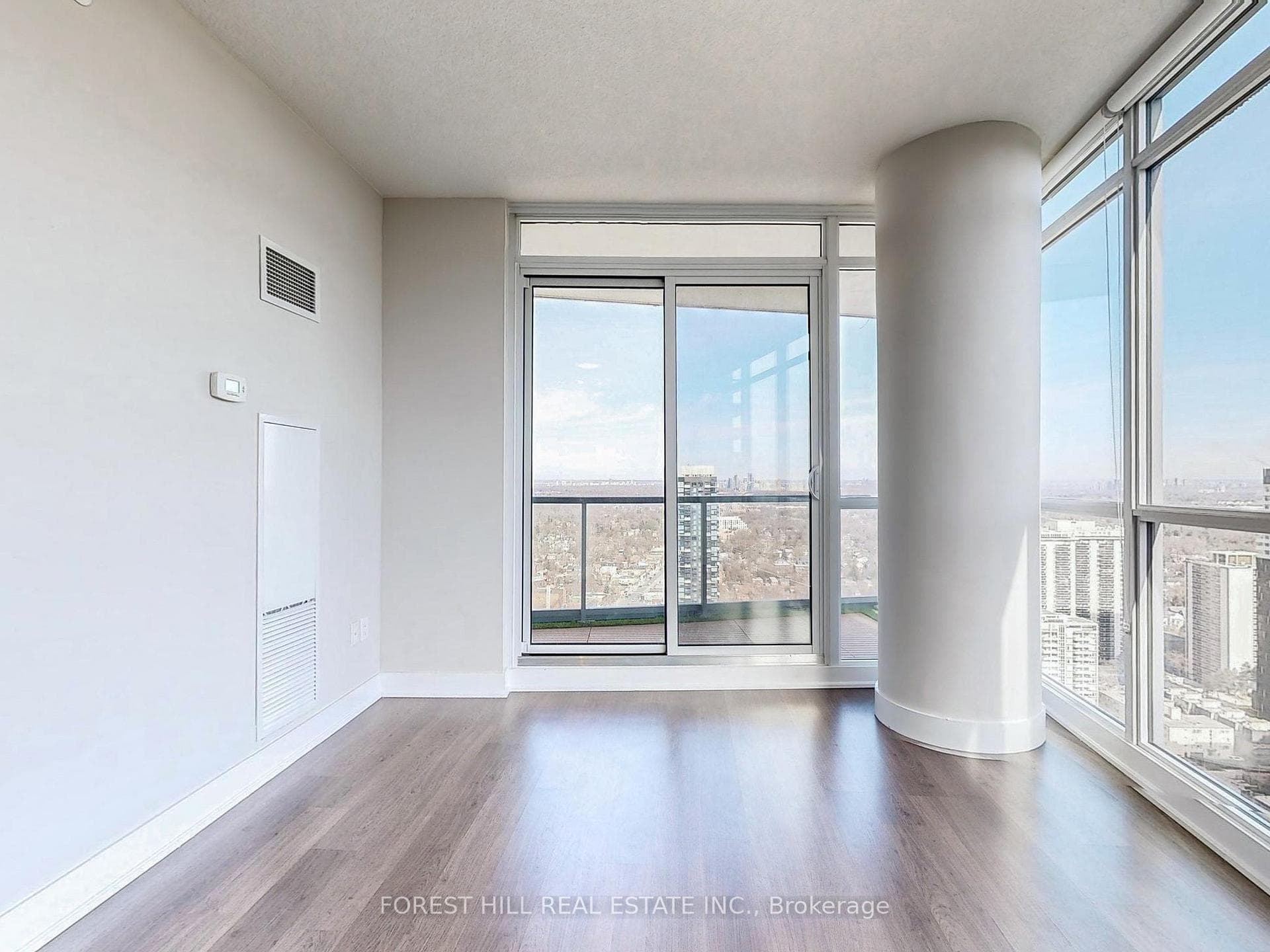 30 Roehampton Avenue Unit 3406 photo 11