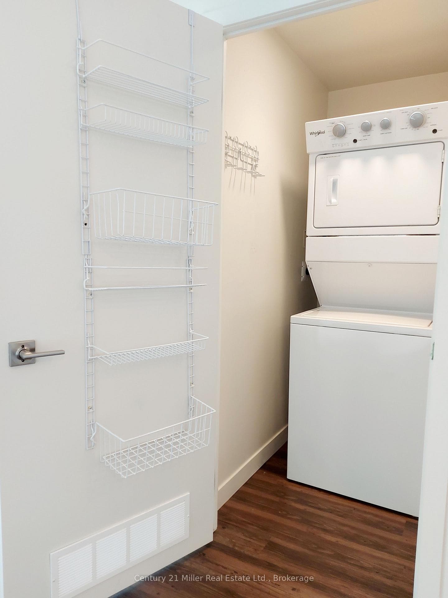 2087 Fairview Street Unit 607 photo 28