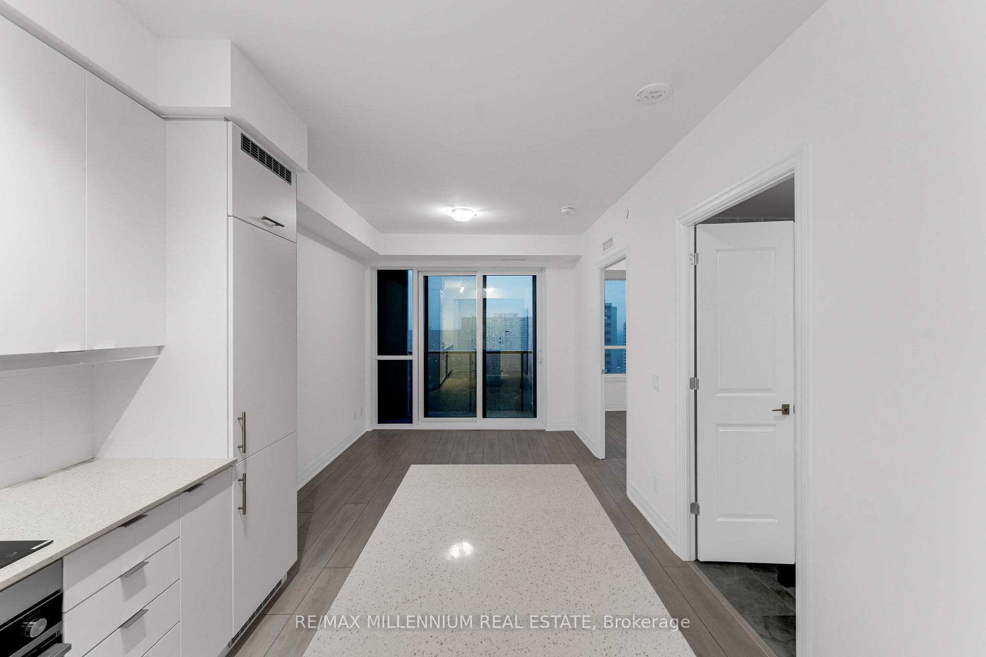 30 Elm Drive Unit 1203 photo 5