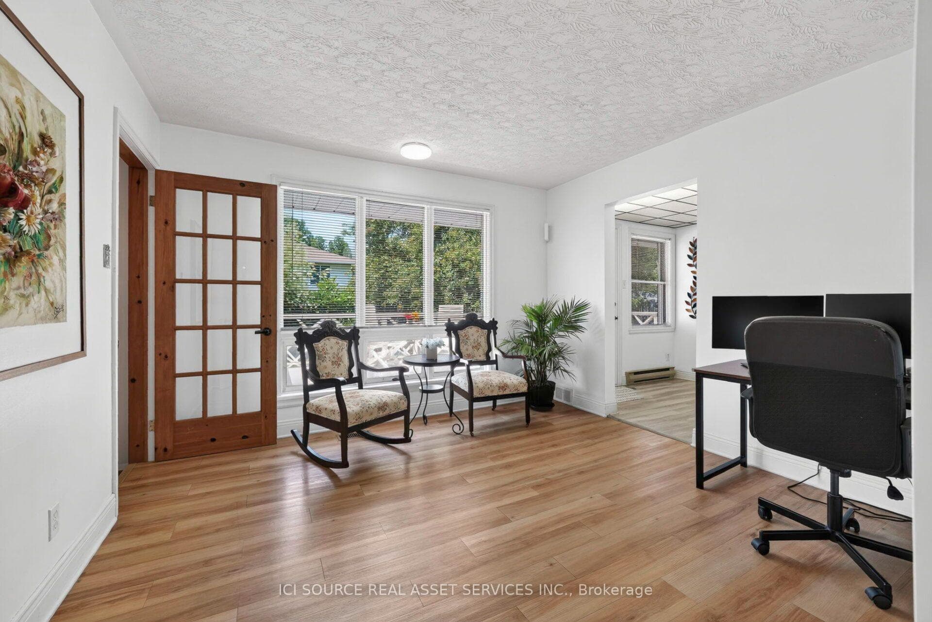 1215 Princess Street photo 19