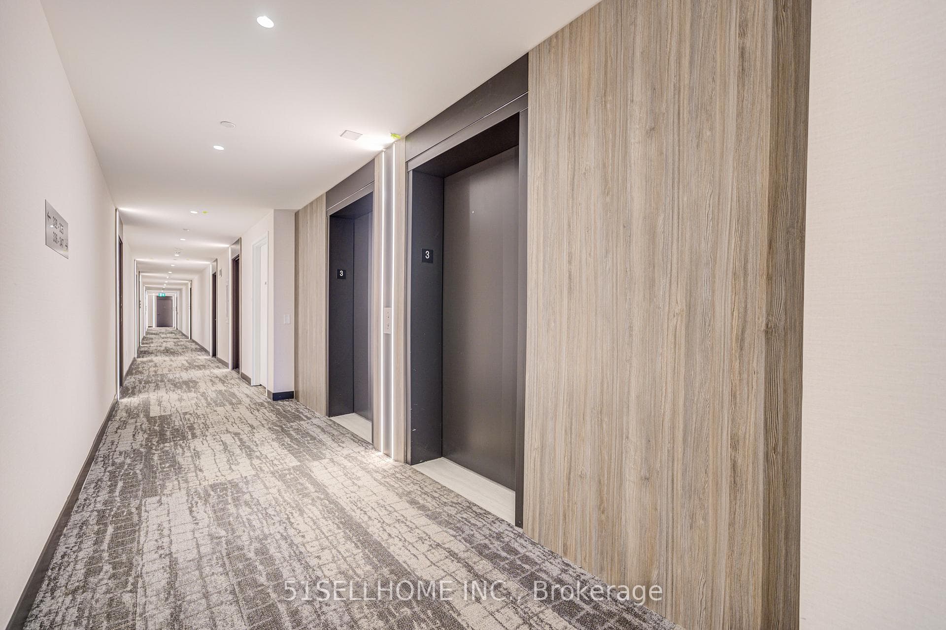 215 Lakeshore Road Unit 333 photo 8