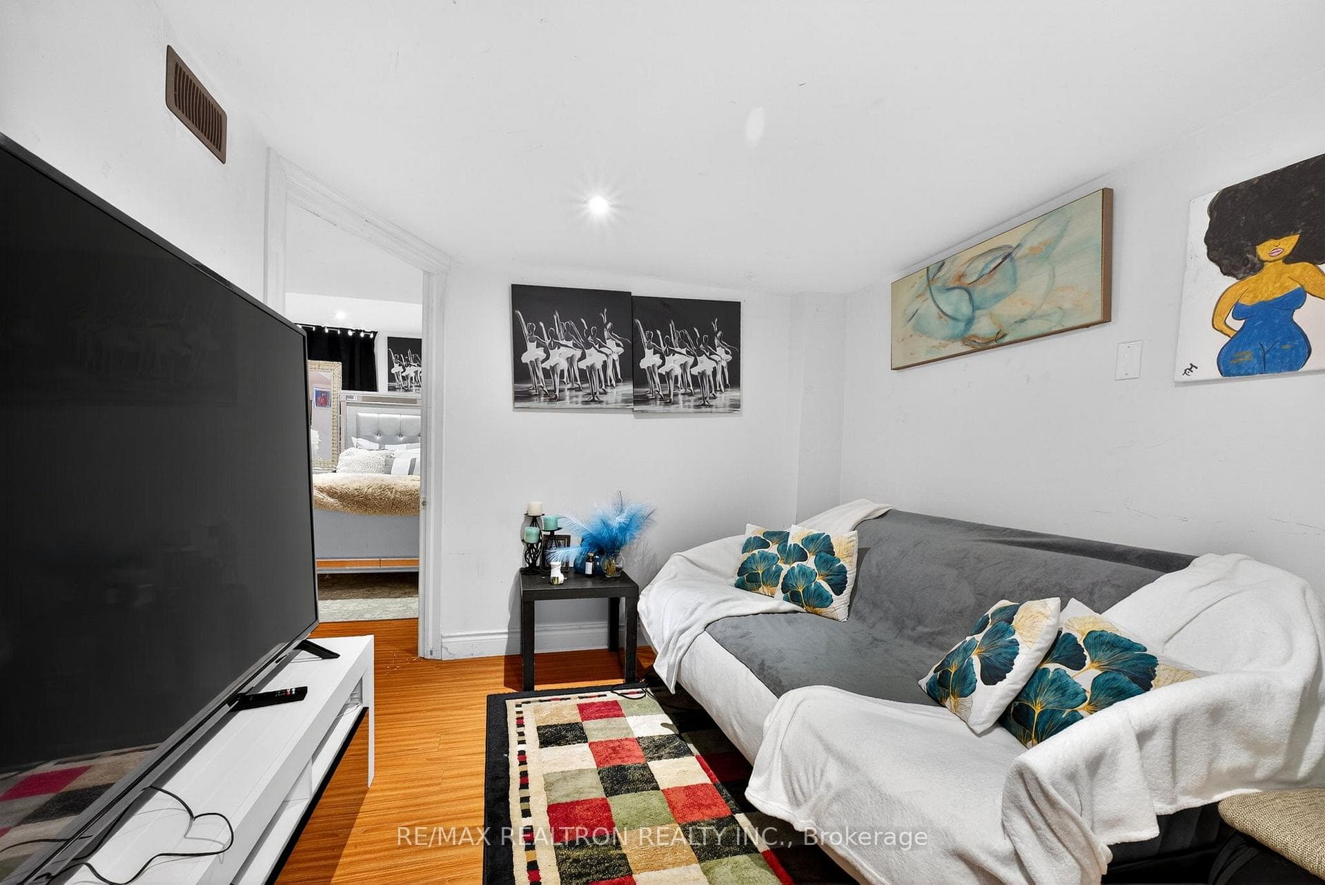 162 Seasons Drive photo 35