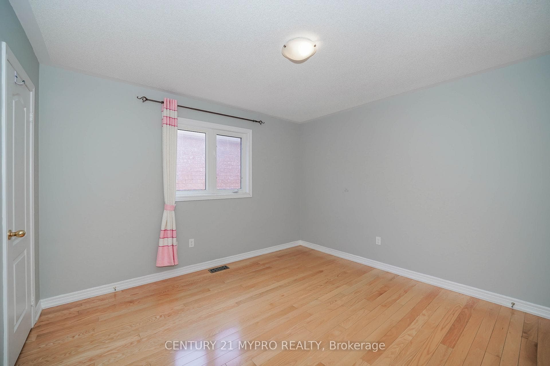 65 Stalmaster Road photo 24