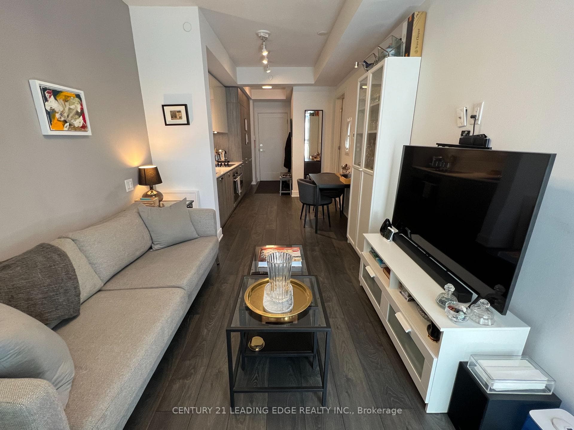50 CHARLES Street Unit 1606 photo 8