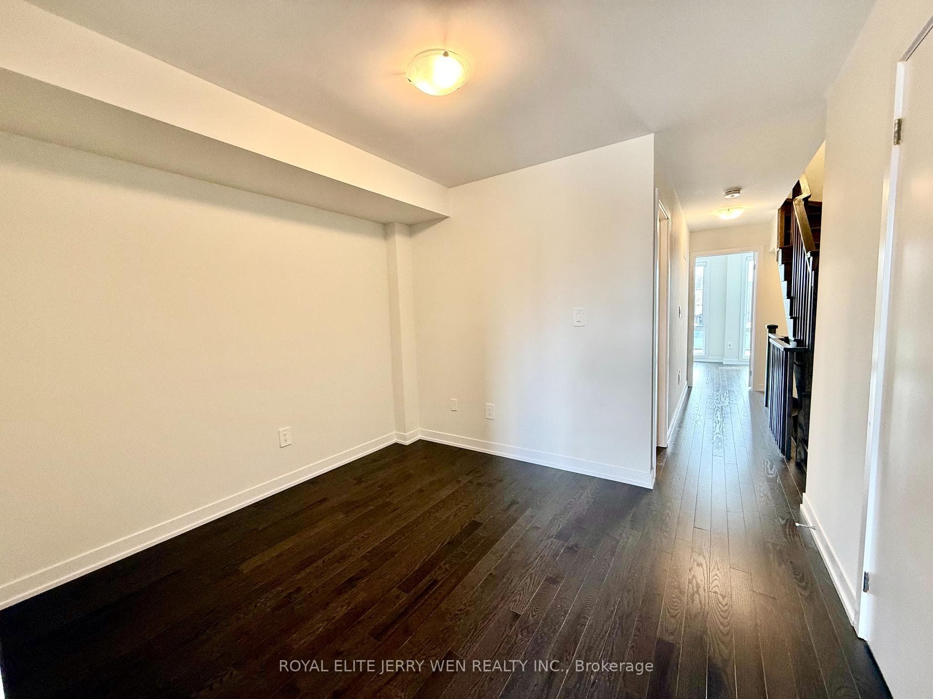 46 Green Gardens Boulevard photo 12