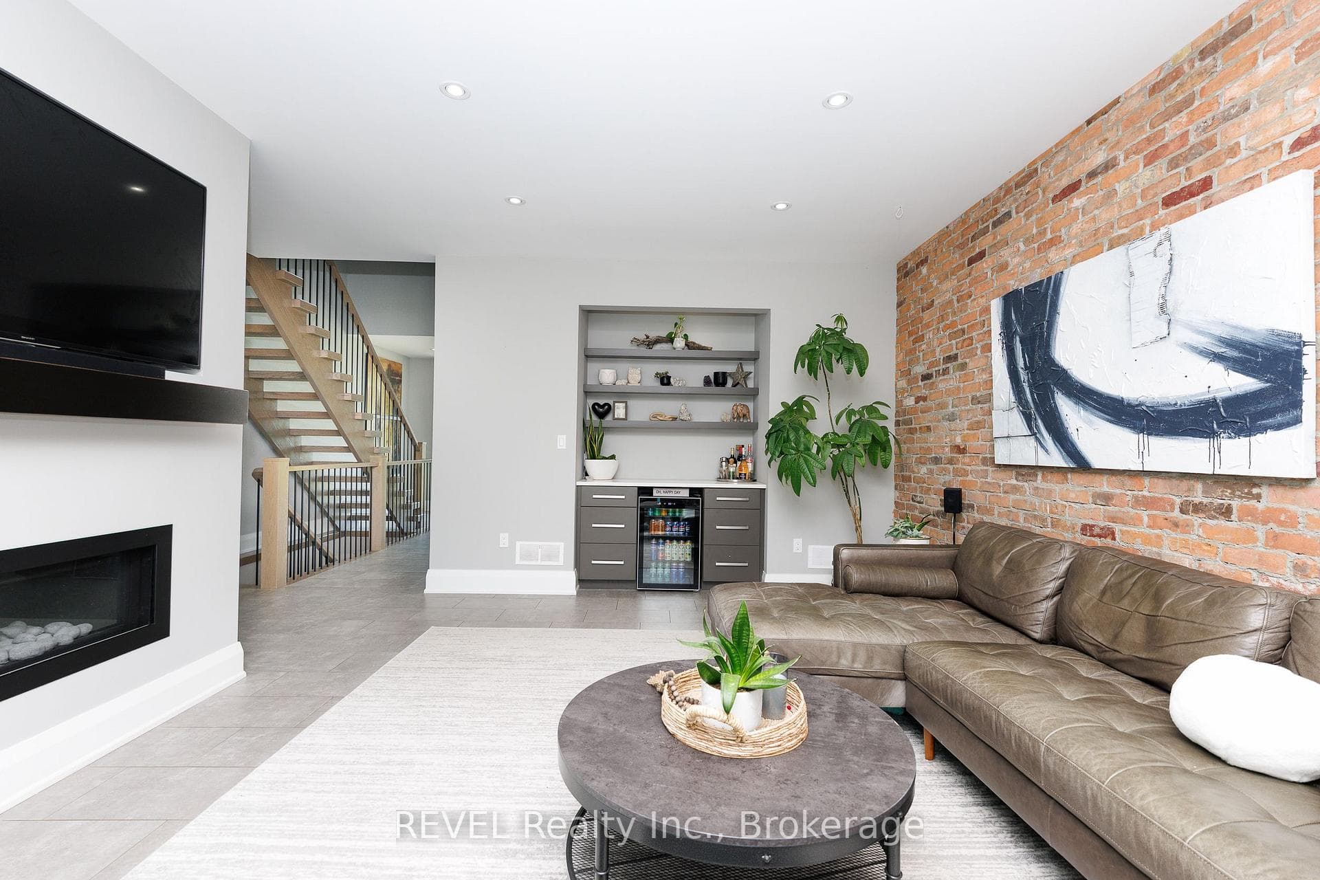 1009 Canboro Road photo 17