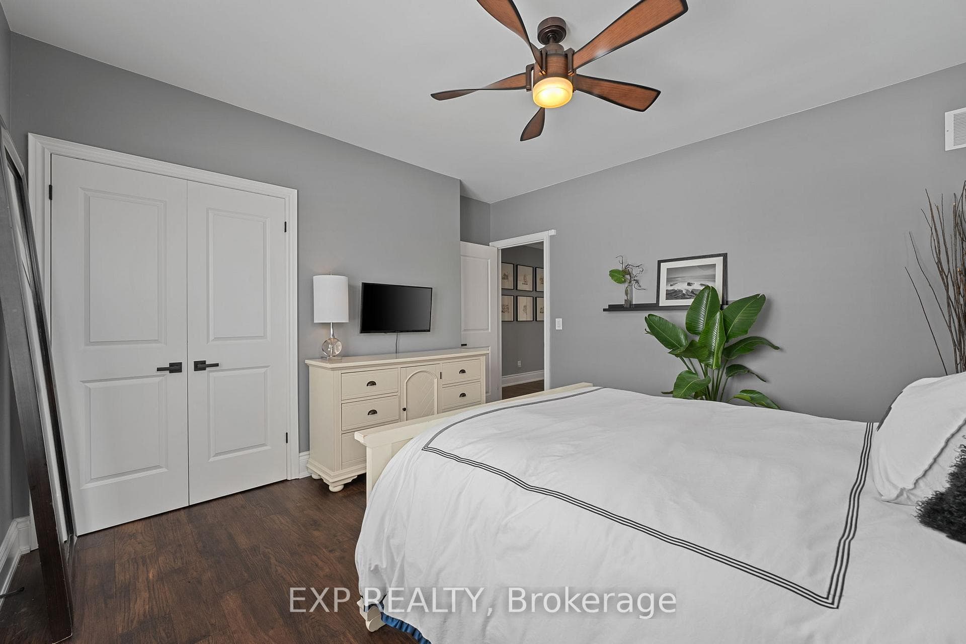 3 Wolford Court photo 26