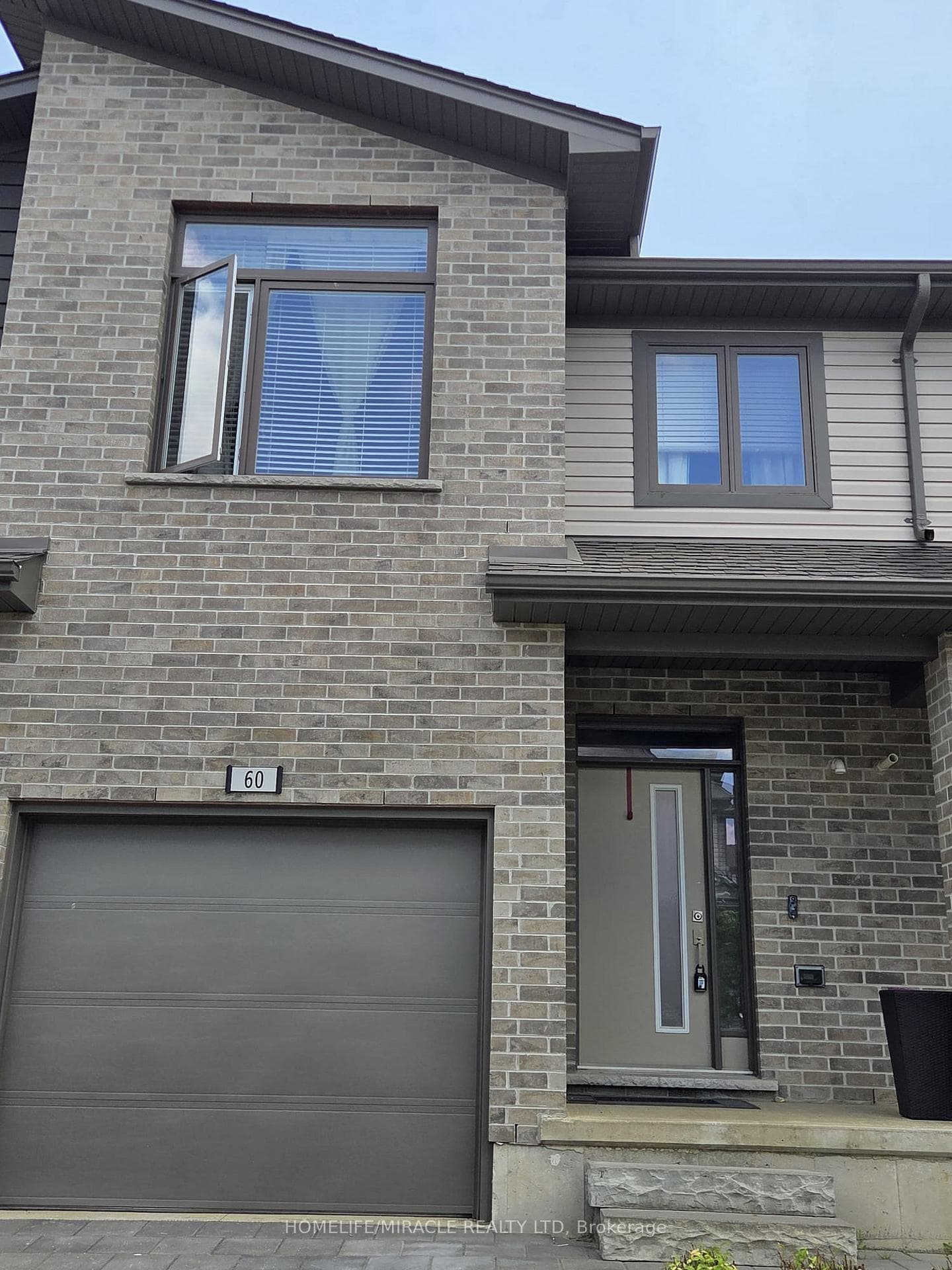 2070 Meadowgate Boulevard Unit 60 photo 2