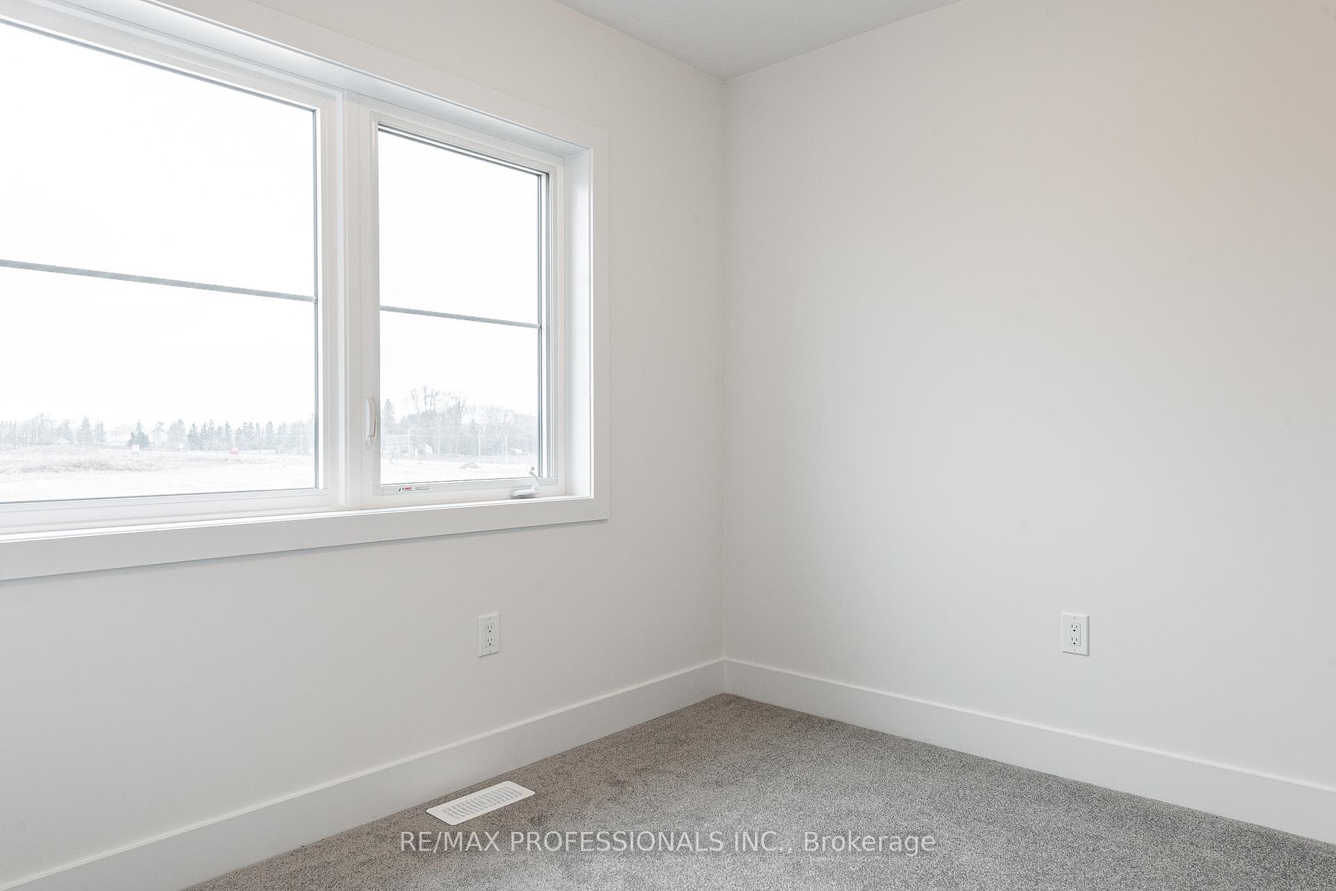 50 Balladry Avenue photo 42