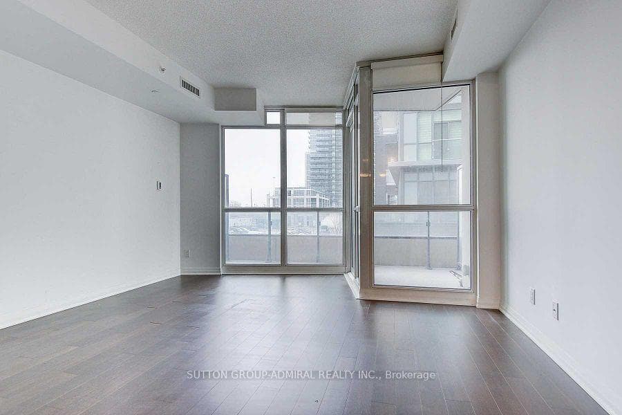 60 Annie Craig Drive Unit 306B photo 11