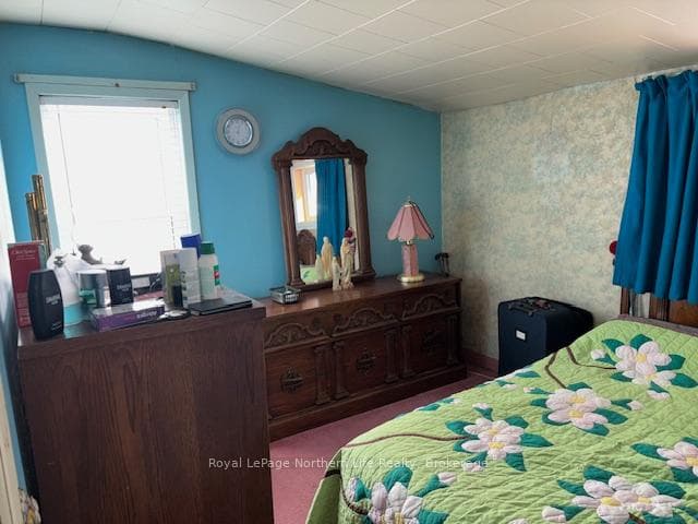 975 McIntyre Street photo 22