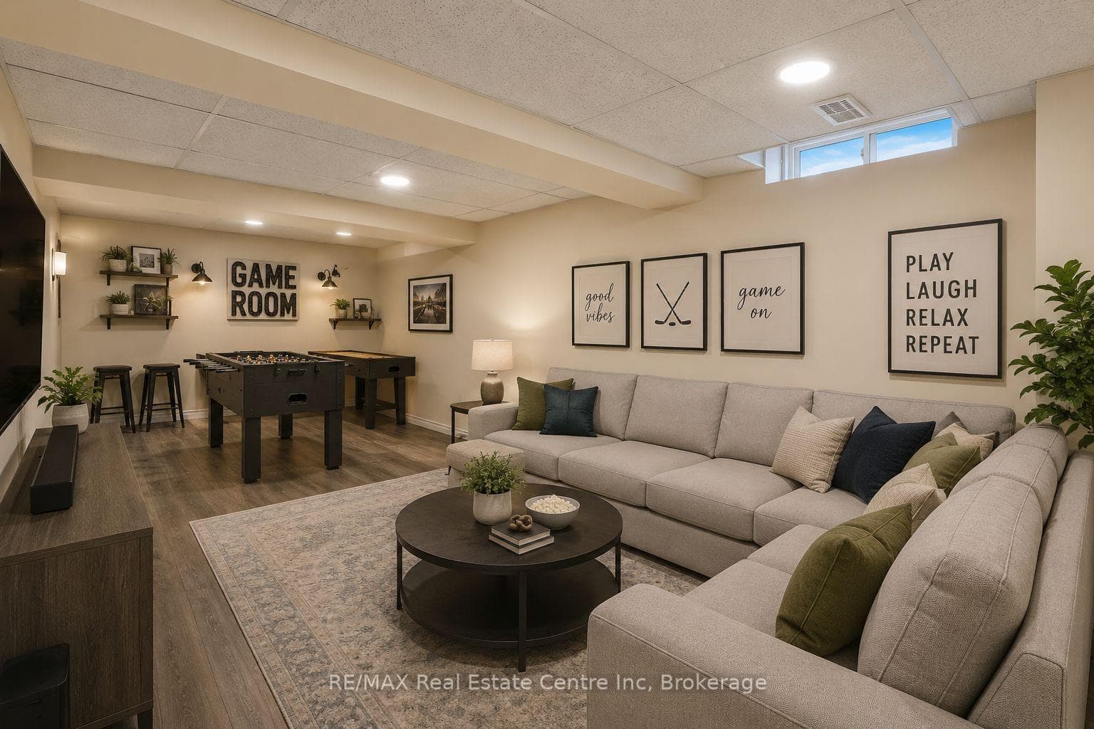 371 Bronte Street Unit 49 photo 29